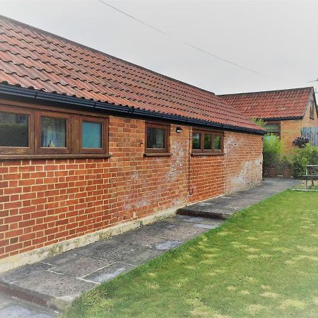 Oak Cottage Taunton Exterior photo